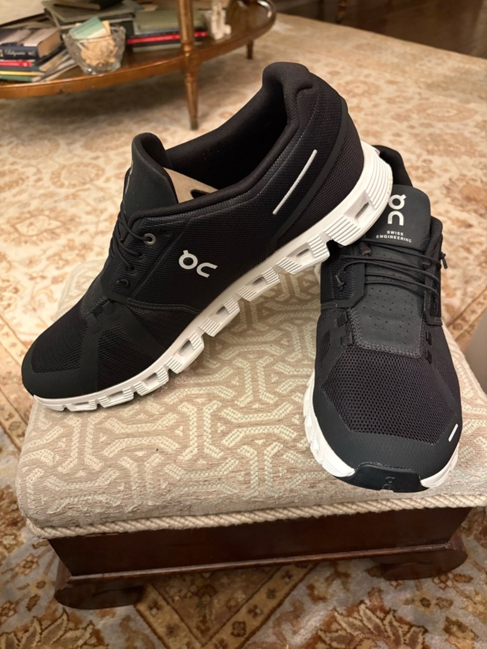 Sharp….On Running Shoes Men's - Black/White